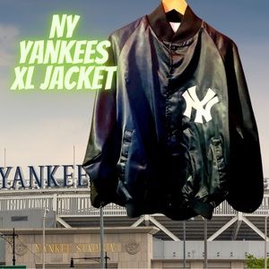 Vintage 80s NY Yankees L Dark Blue Satin WestArk USA MLB Baseball Warm-Up Jacket
